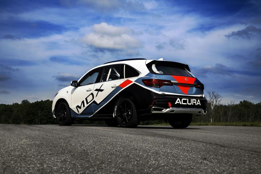  Acura MDX Sport Hybrid Pikes Peak (YD3) 2019 года  (фото 7 из 7)